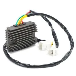 REGOLATORE DI TENSIONE PIAGGIO BEVERLY MP3 X10 X7 300 350 500 641711