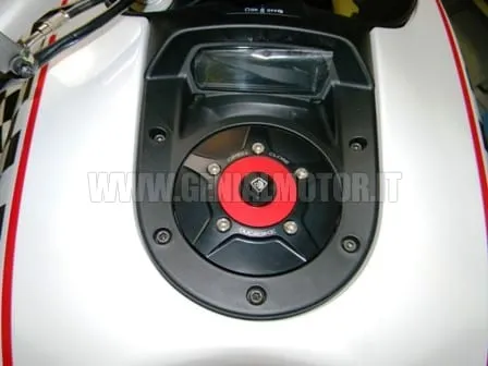 Ducabike Dbk Tsb02da Tappo Serbatoio Benzina Nero - Rosso-TSB02DA-25090