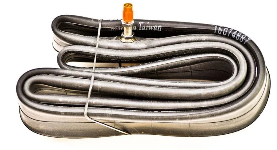 Camera d'aria cerchio 18" Super Rinforzate Maxxis (applicazioni 100/100-18 110/100-18 120/100-18 110/90-18 120/90-18 130/90-18 120/80-18 130/80-18 140/80-18 oppure 3.25-18 4.00-18 4.60-18)